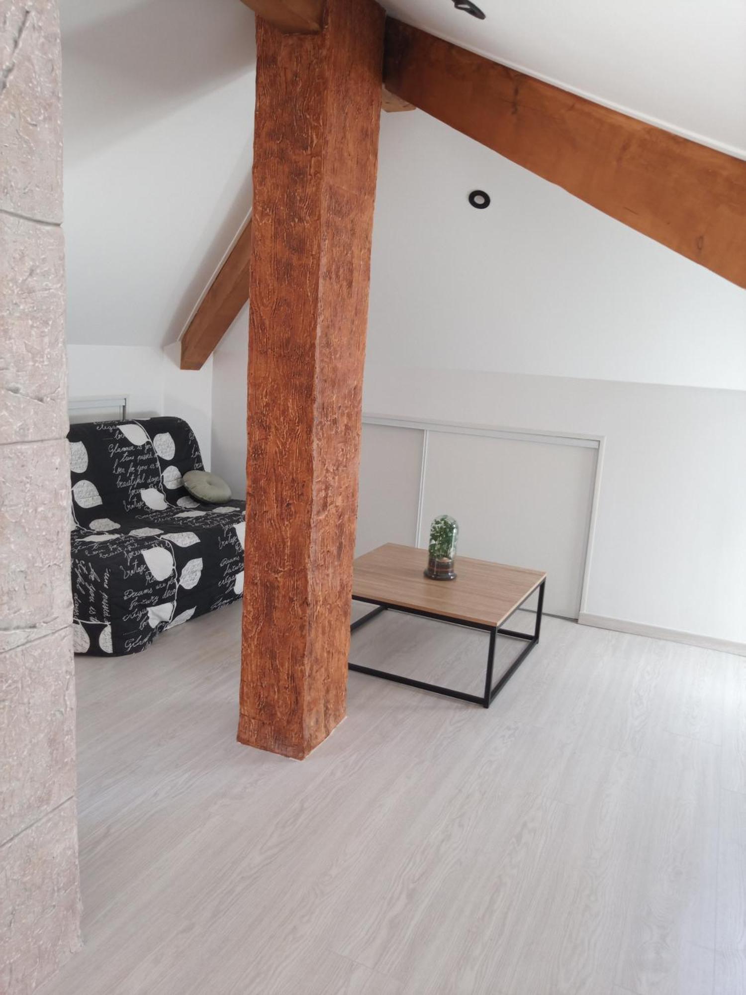 Tres Grand De 90 M Jusqu'a 6 Personnes Appartement
